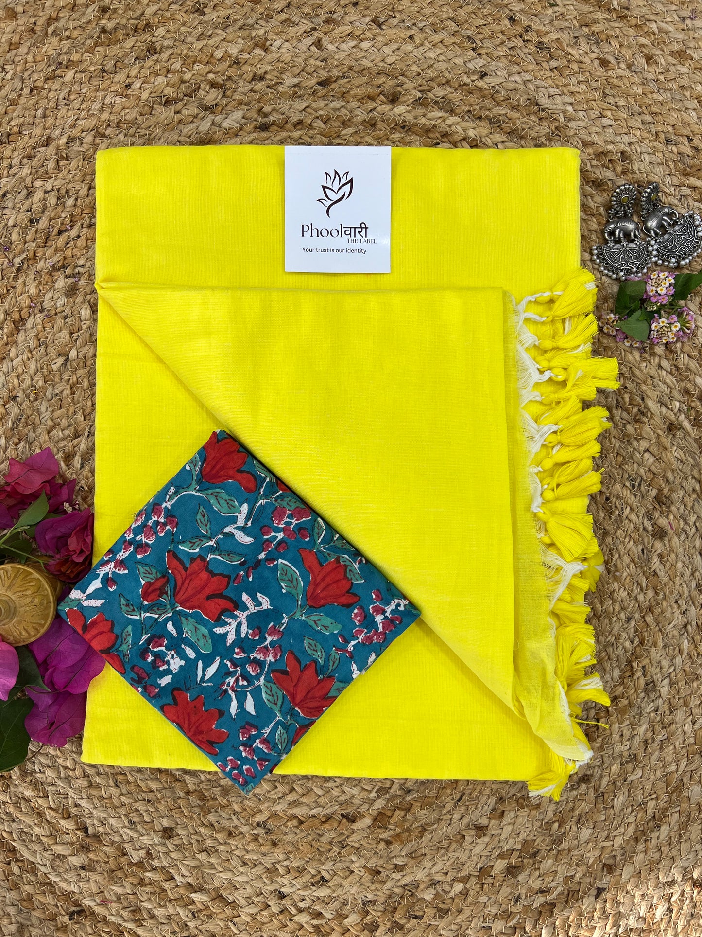 Phoolwari Lime Yellow Handloom Saree