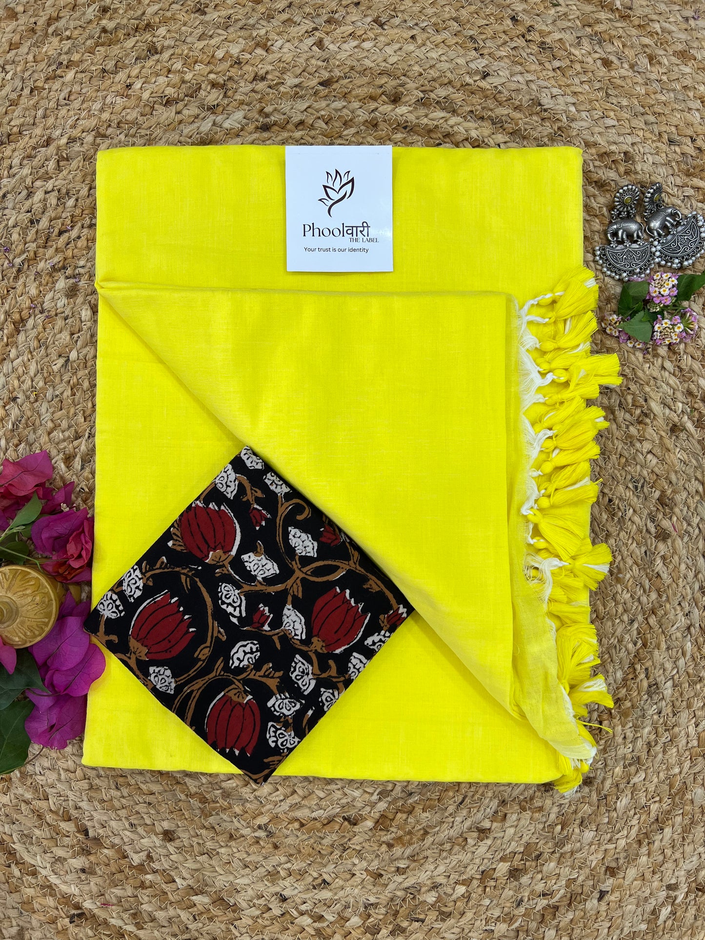 Phoolwari Lime Yellow Handloom Saree