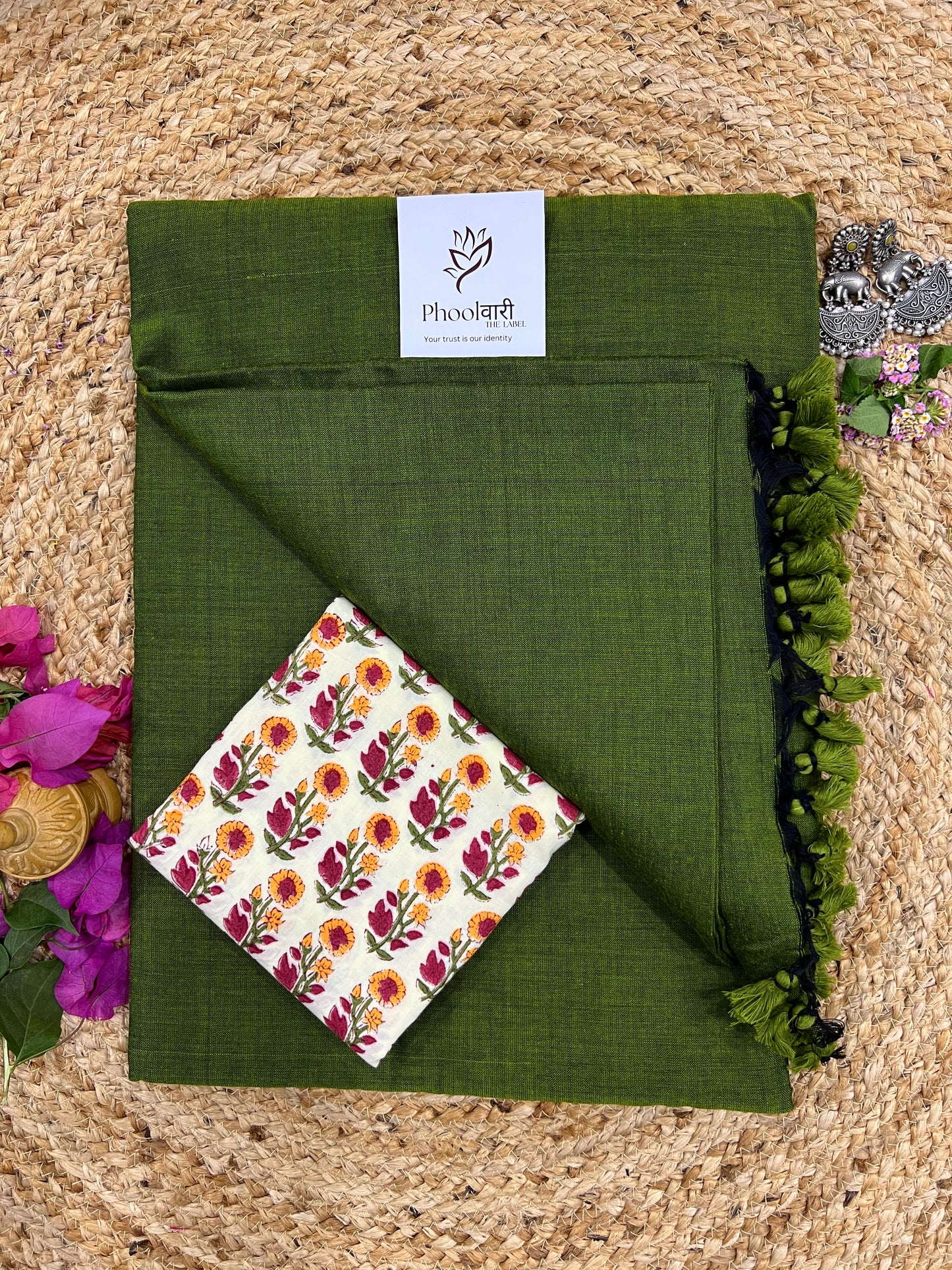 Phoolwari Mehendi Green Handloom Saree