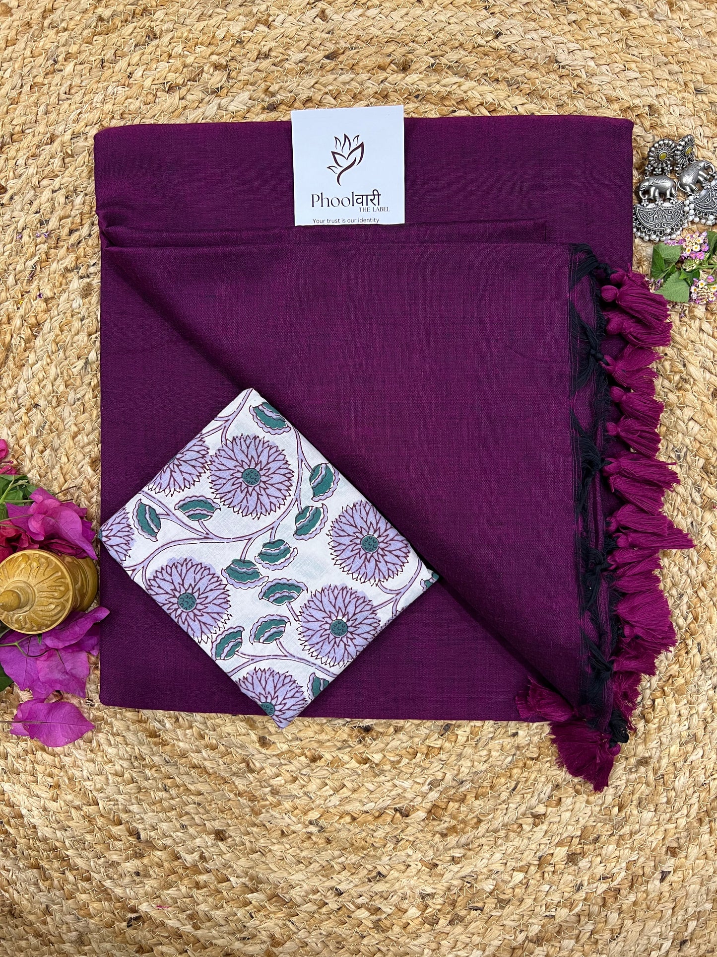 Phoolwari Magenta Handloom Saree