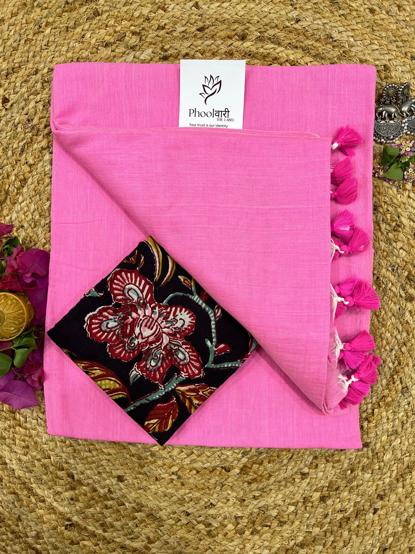 Phoolwari Pink Handloom Saree