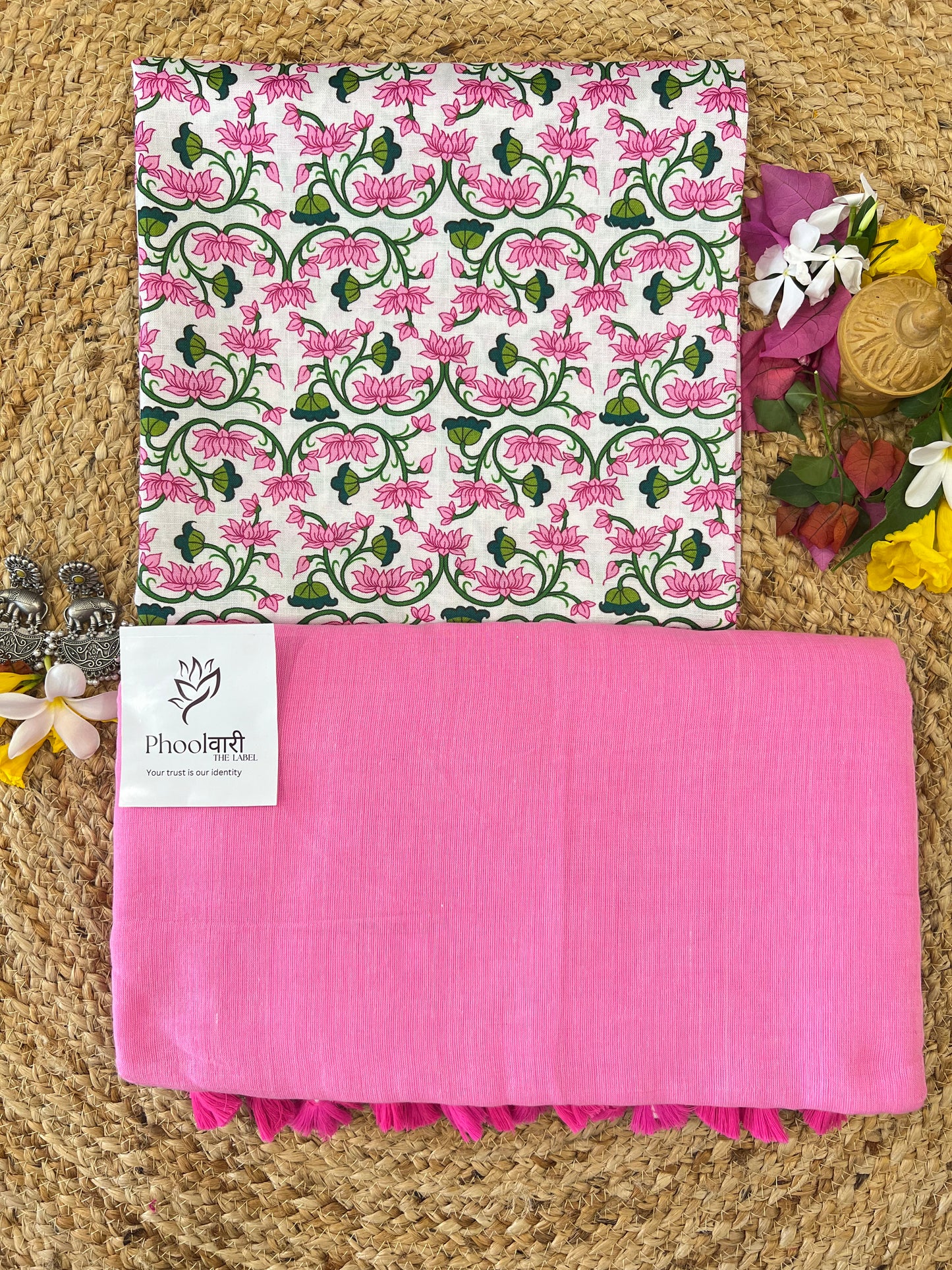 Phoolwari Pink Handloom Saree