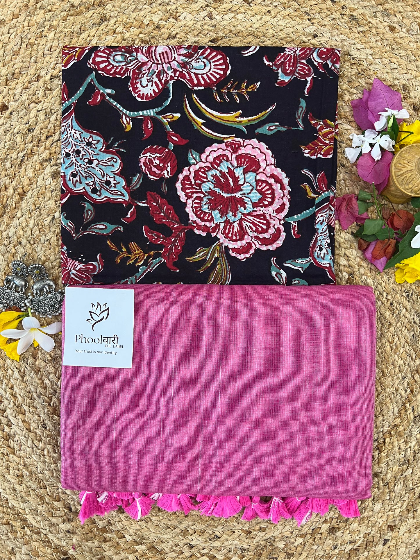 Phoolwari Rose Pink Handloom Saree