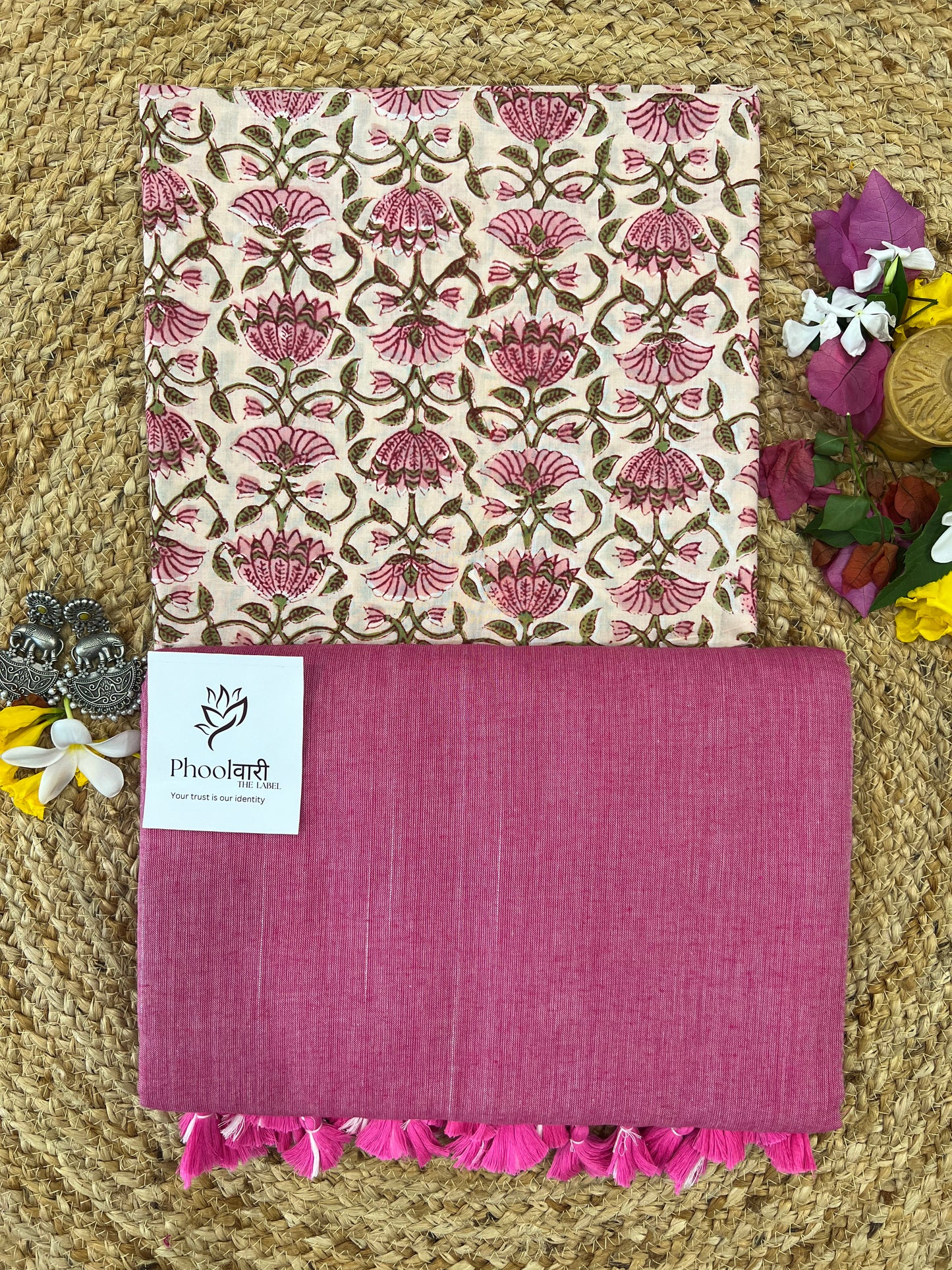 Phoolwari Rose Pink Handloom Saree