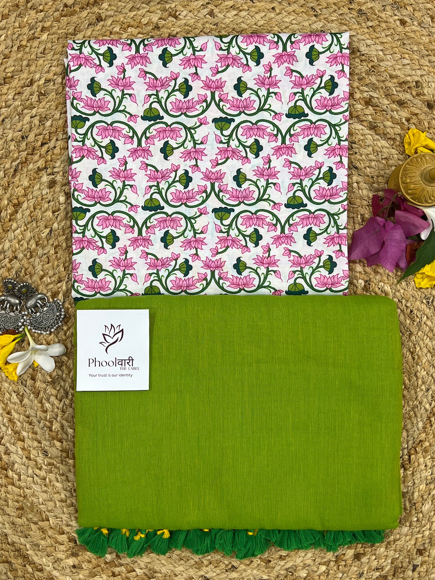 Phoolwari Parrot Green Handloom Saree