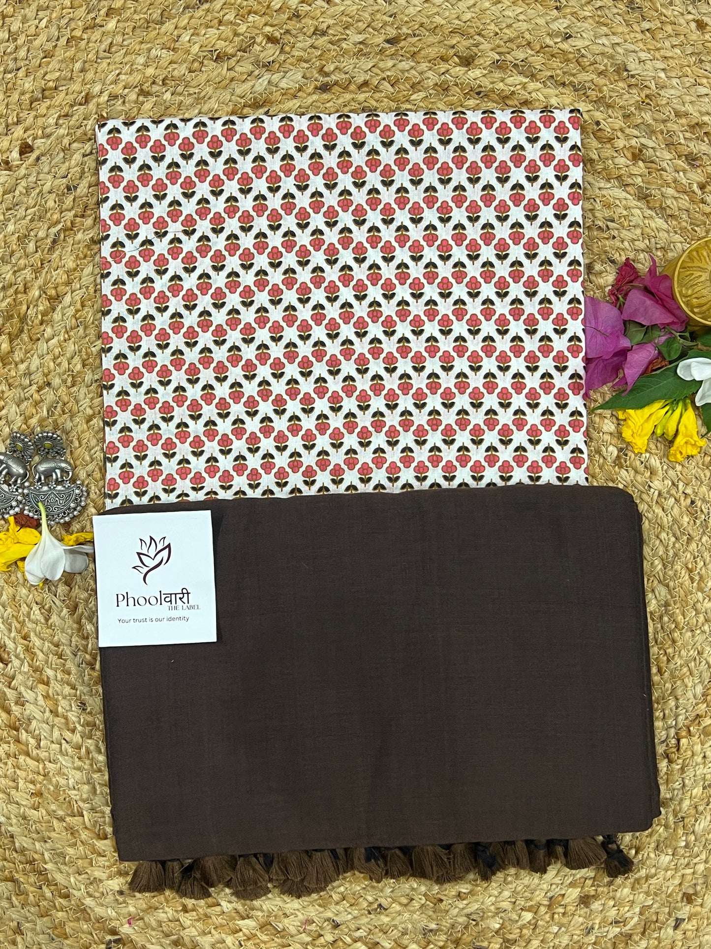 Phoolwari Coffee Brown Handloom Saree