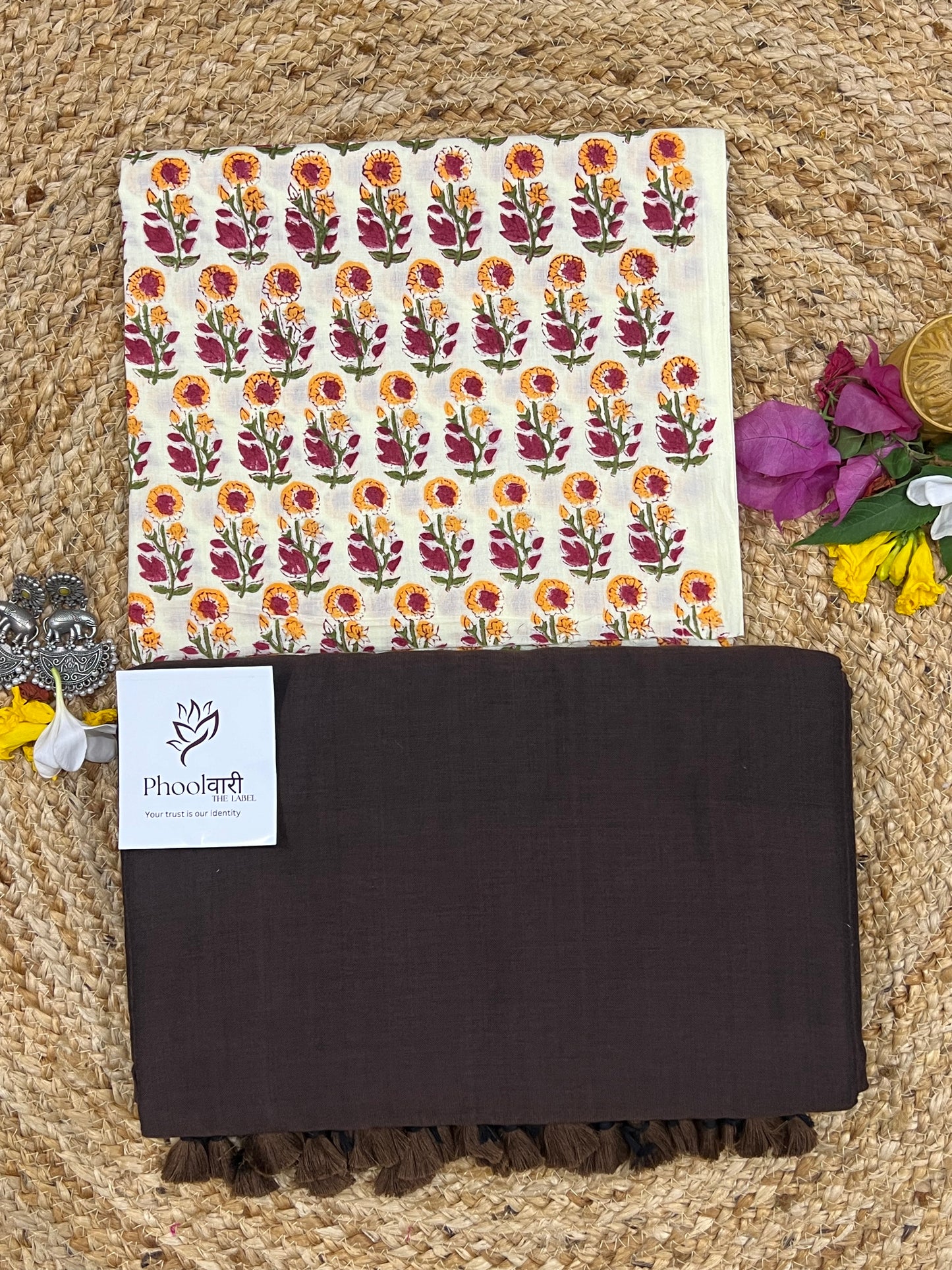 Phoolwari Coffee Brown Handloom Saree