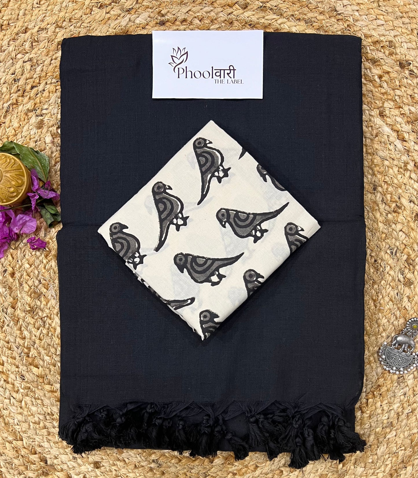 Phoolwari Black Handloom Saree