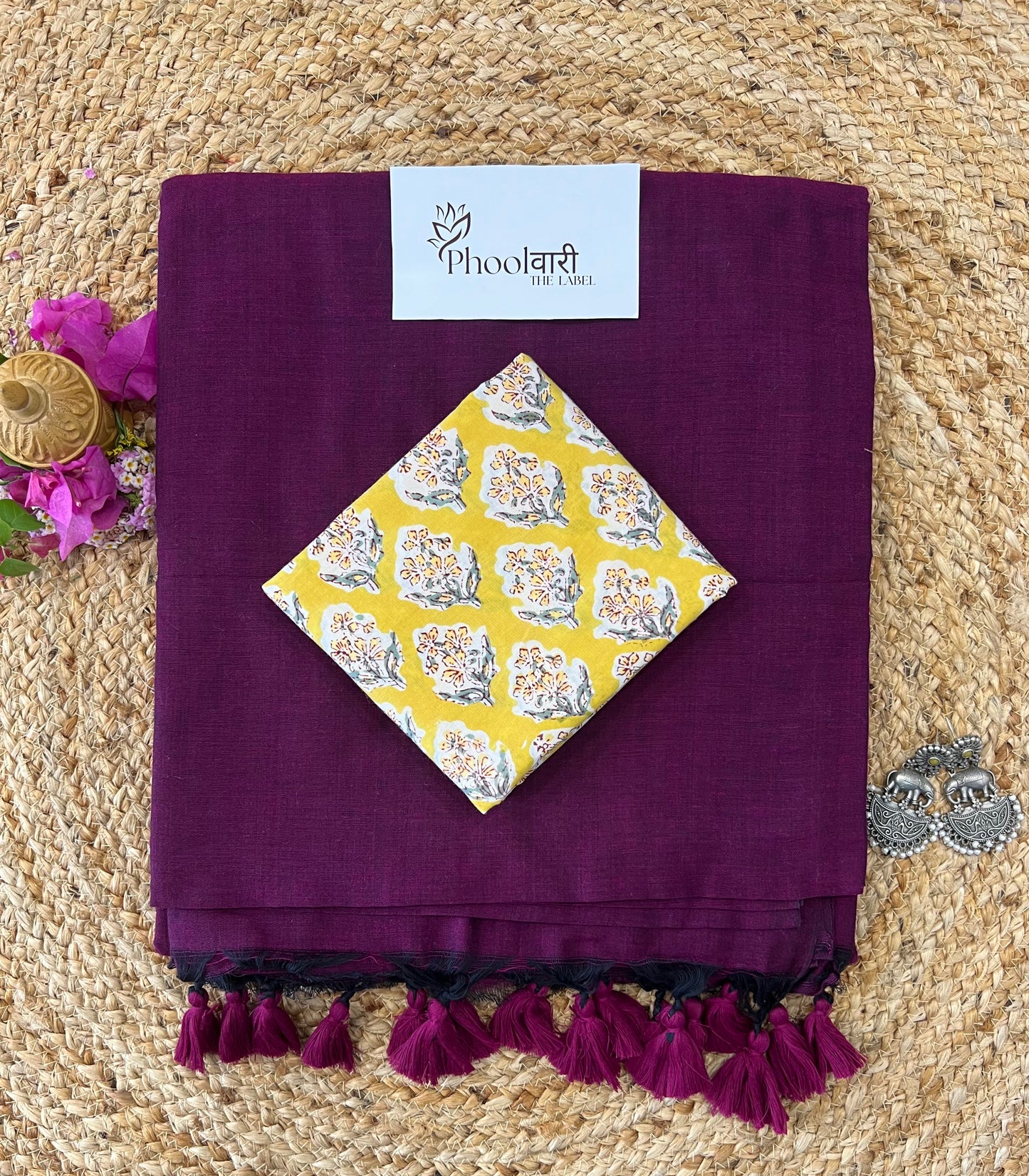 Phoolwari Magenta Handloom Saree