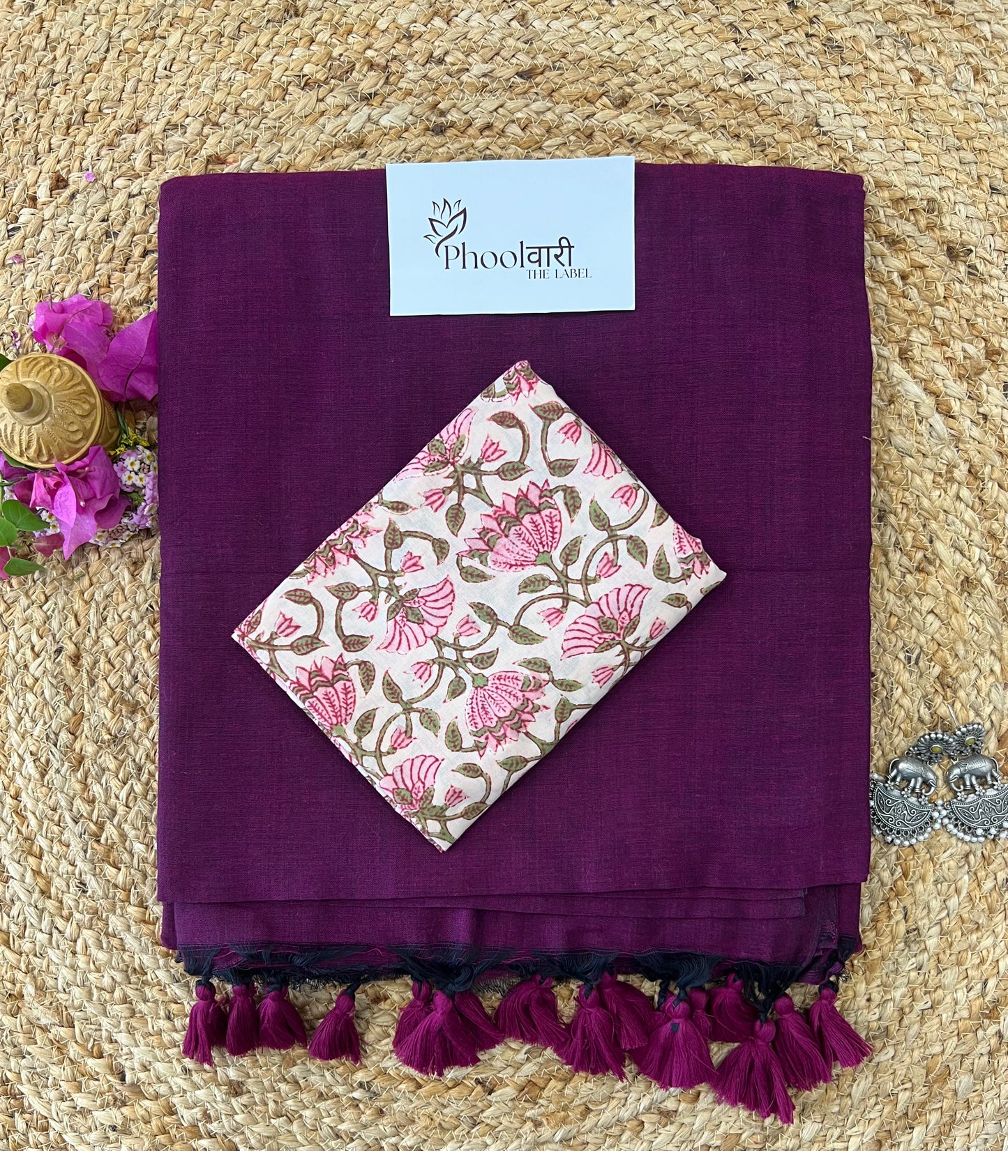 Phoolwari Magenta Handloom Saree