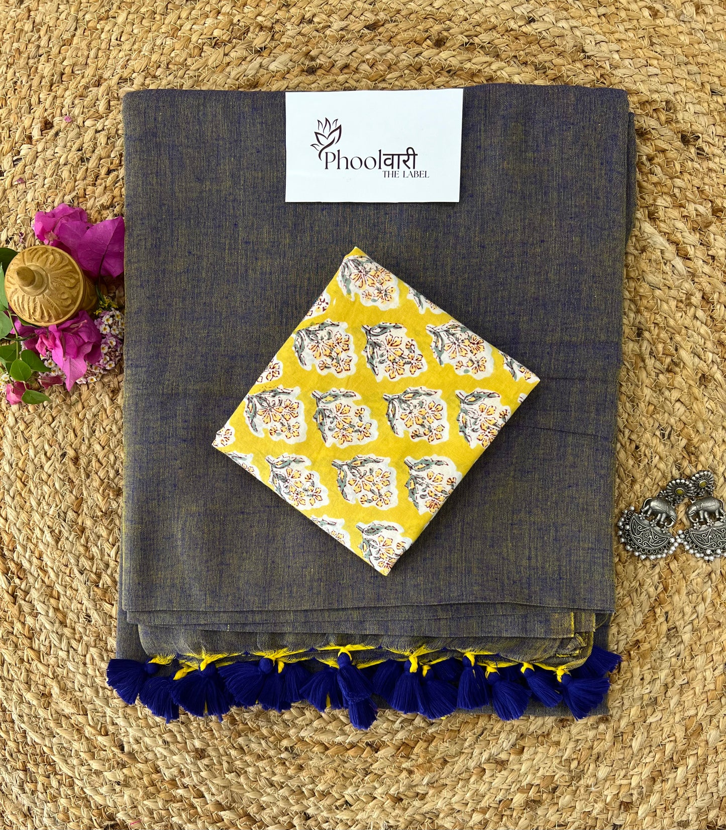 Phoolwari Onion Handloom Saree