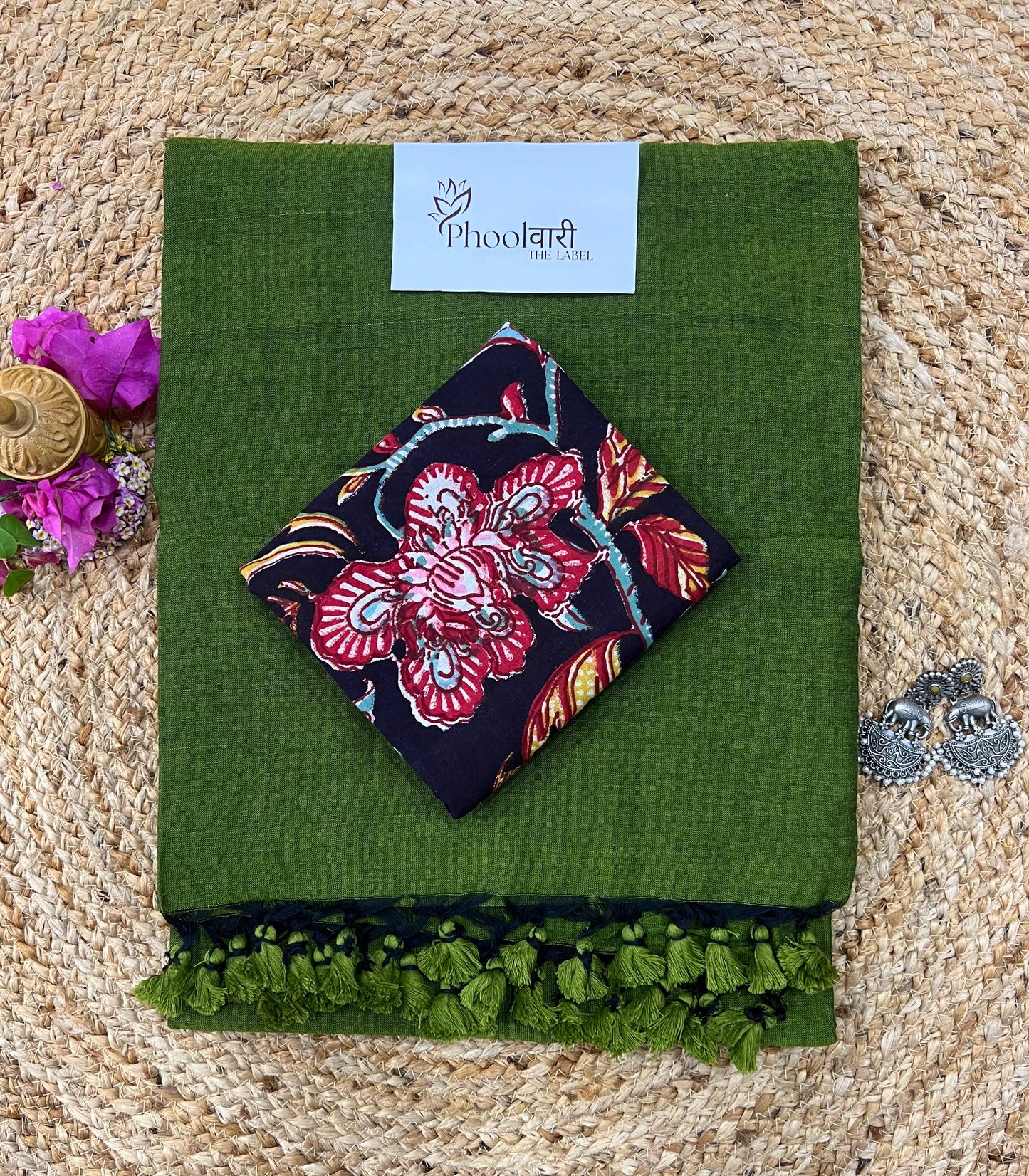 Phoolwari Mehendi Green Handloom Saree