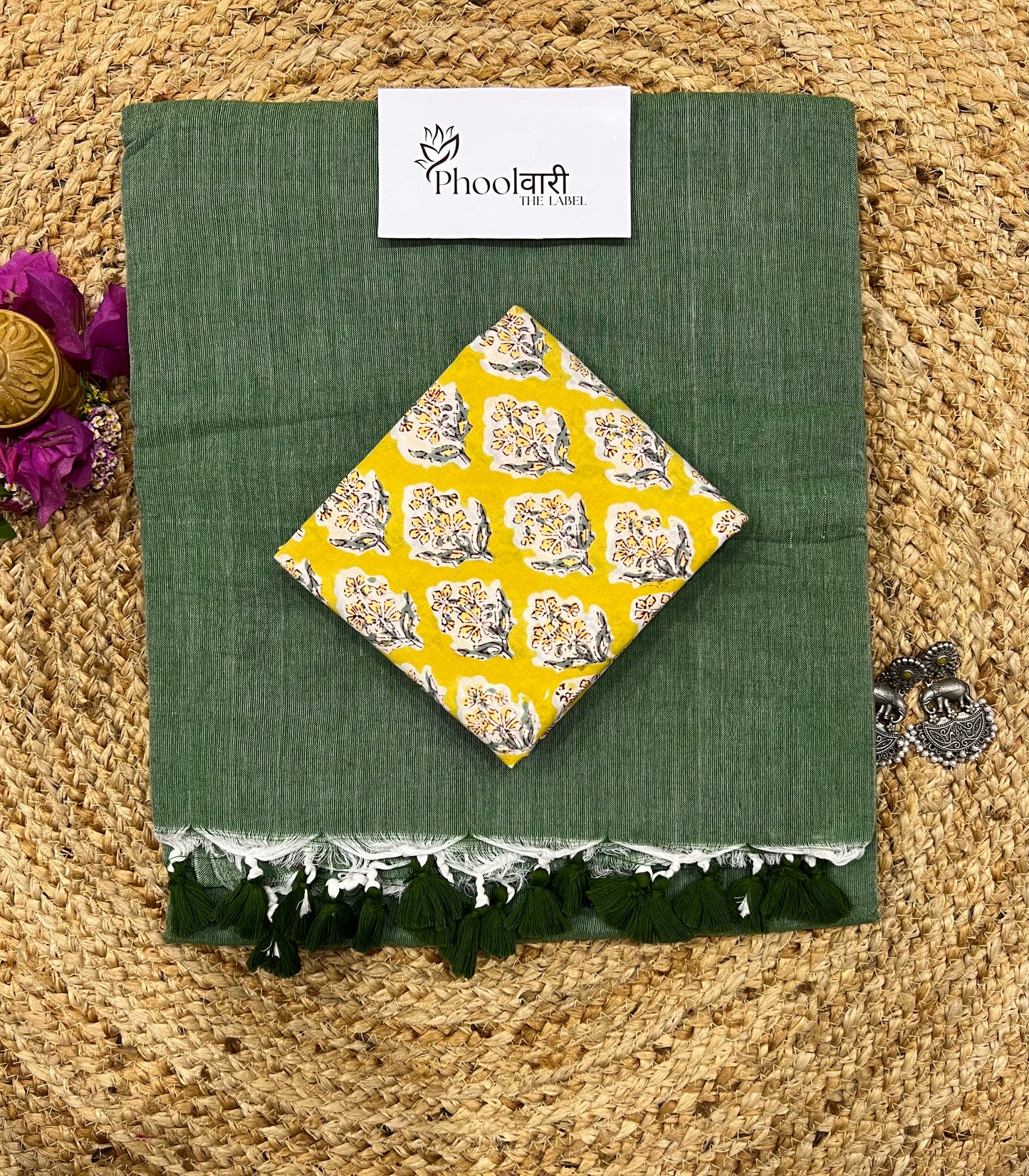 Phoolwari Leaf Green Handloom Saree