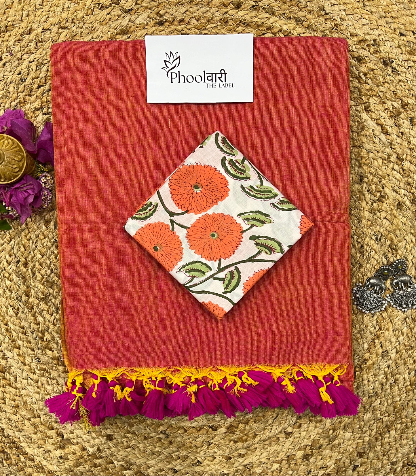 Phoolwari Dual Tone Brick Hue Handloom Saree