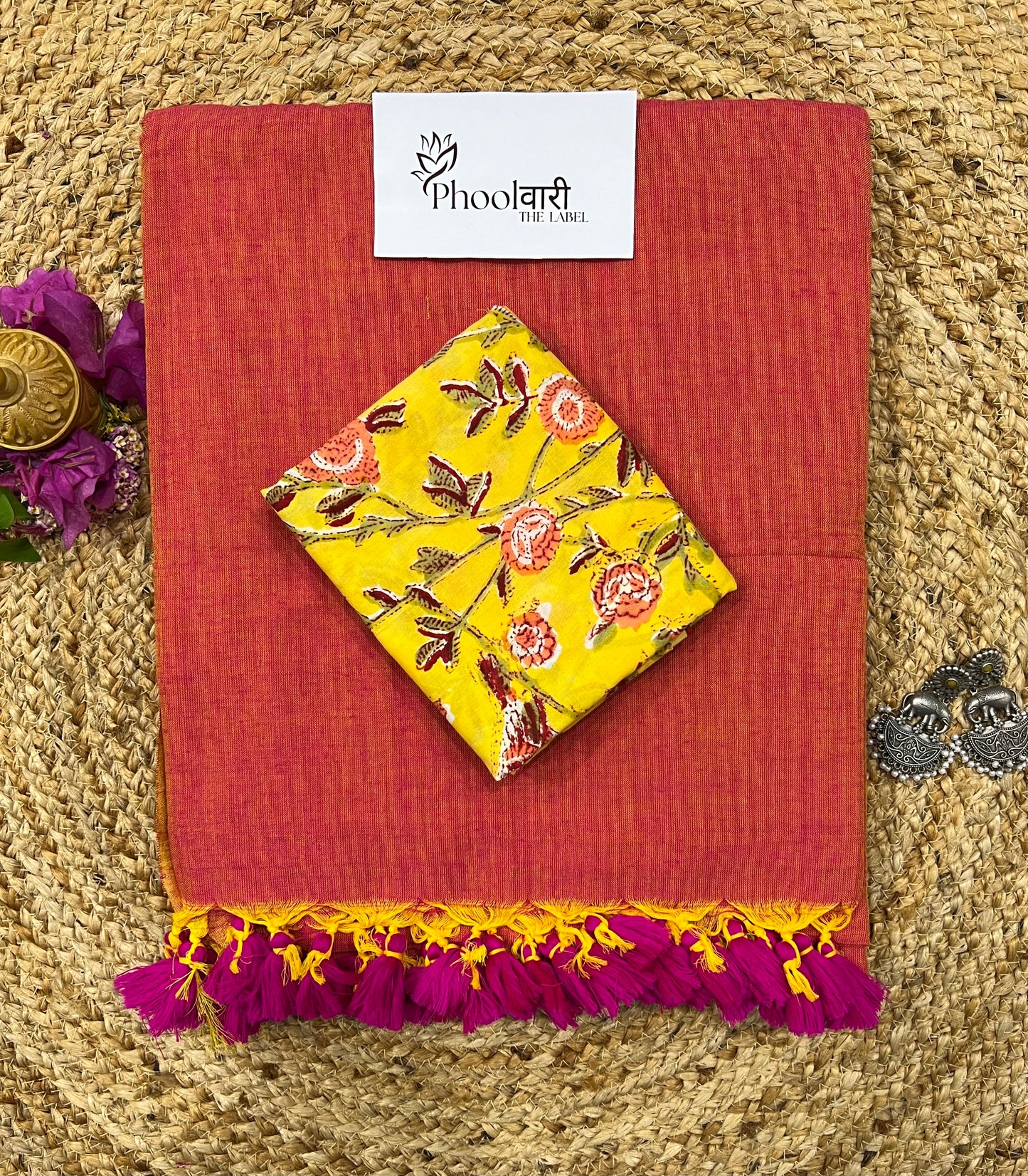 Phoolwari Dual Tone Brick Hue Handloom Saree