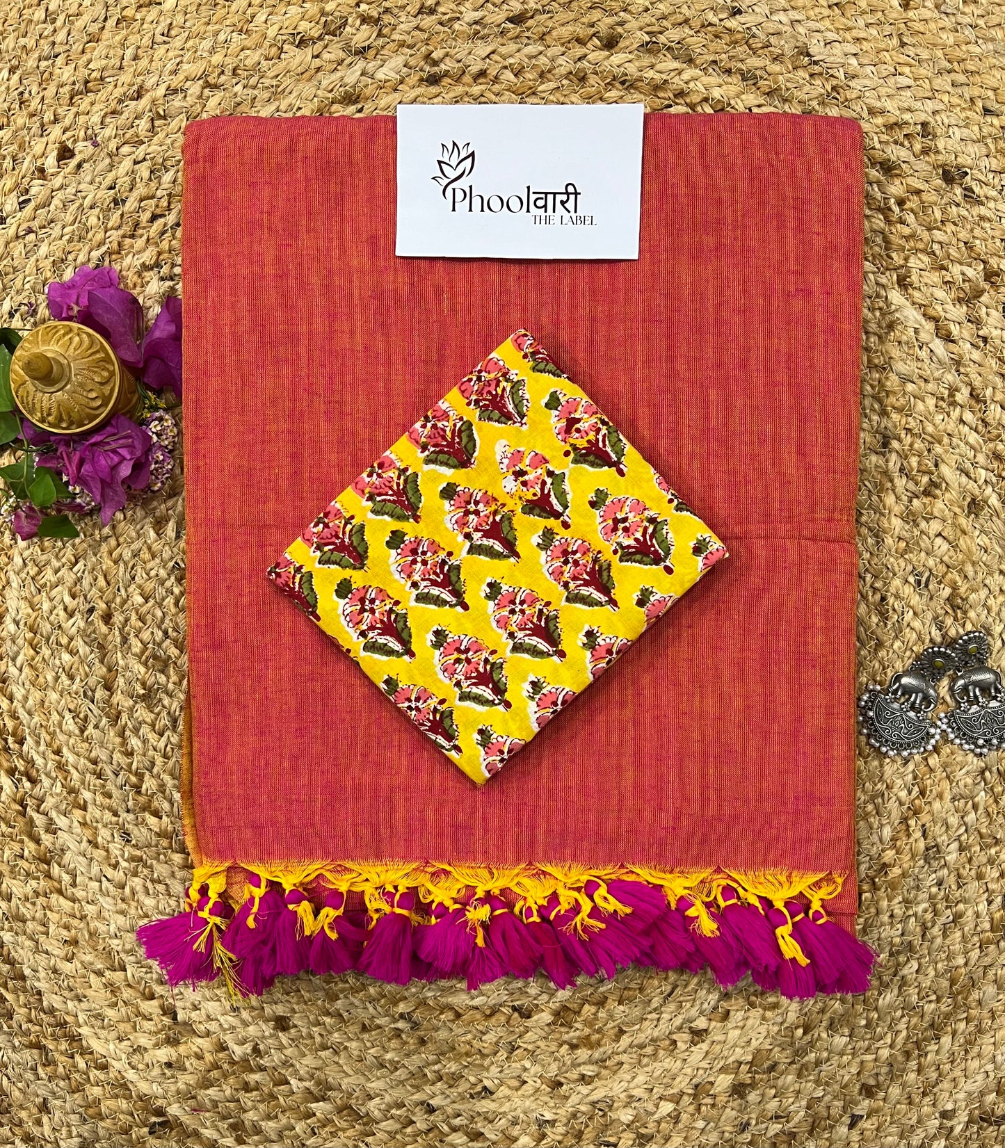 Phoolwari Dual Tone Brick Hue Handloom Saree