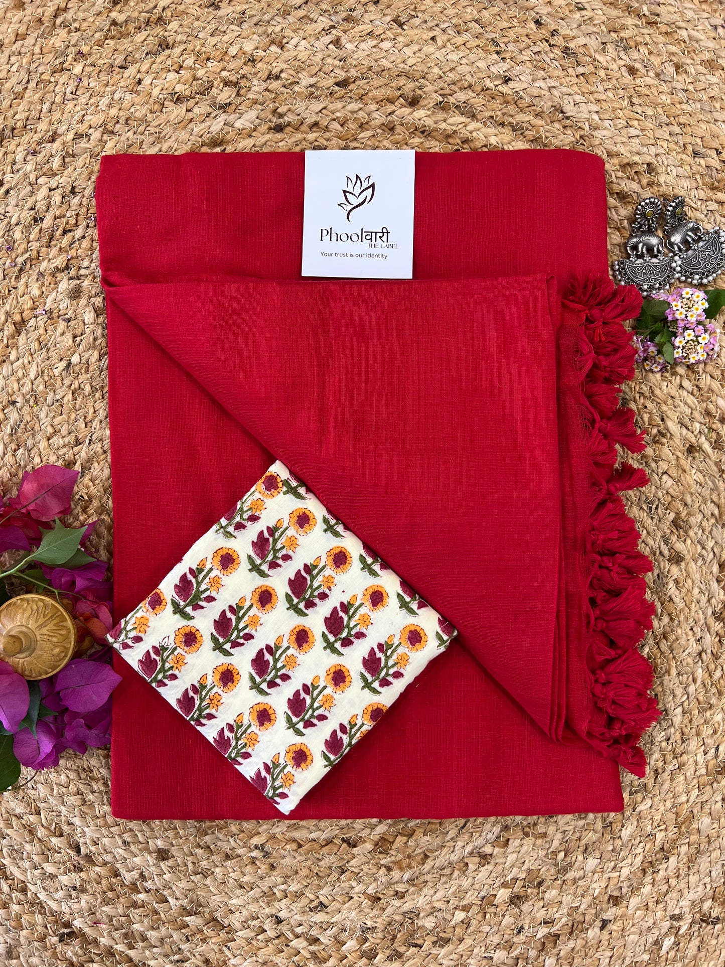 Phoolwari Red Handloom Saree