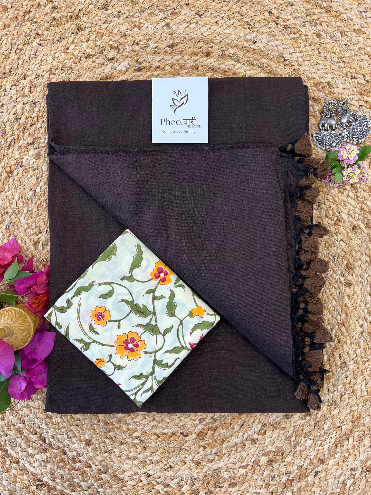 Phoolwari Coffee Brown Handloom Saree