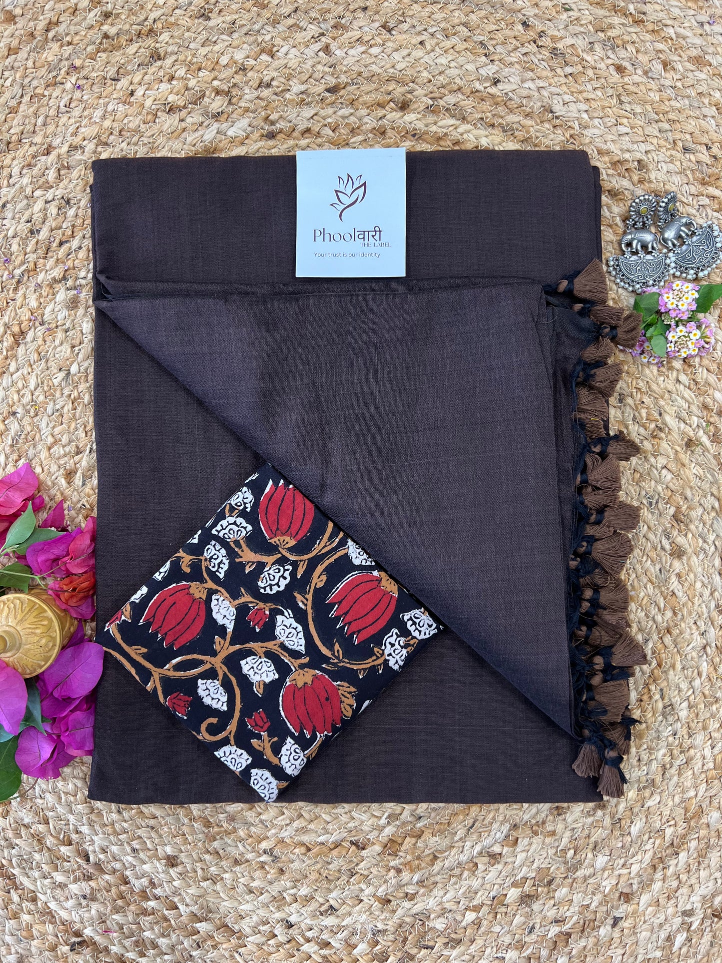 Phoolwari Coffee Brown Handloom Saree